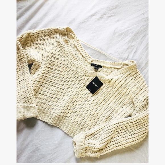Forever 21 Sweaters - Forever 21 cream knitted V-neck sweater large